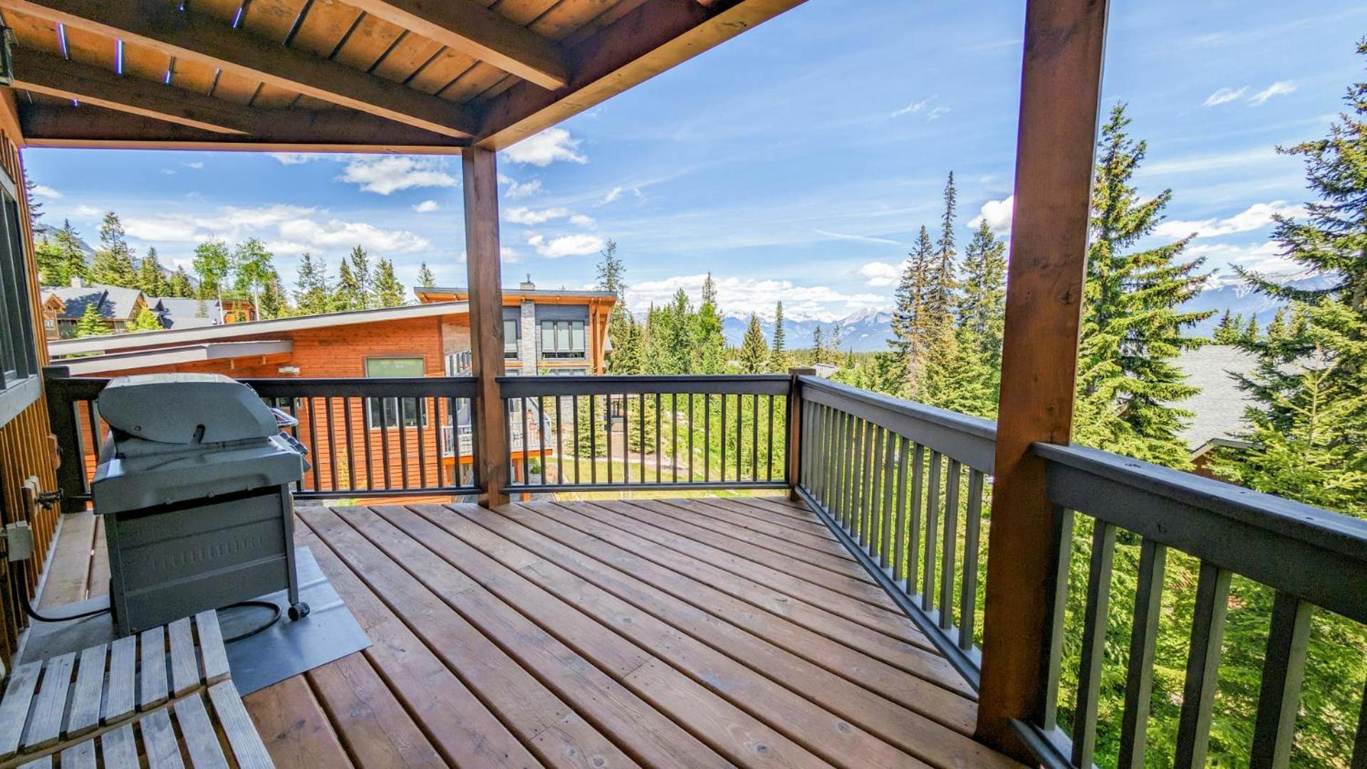 Holiday home Lush Mountain Golden